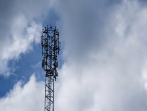 How to Choose the Right VHF Antenna?